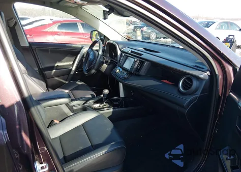 2018 Toyota Rav4 Limited z USA, uszkodzony, nr VIN 2T3DFREV5JW831760